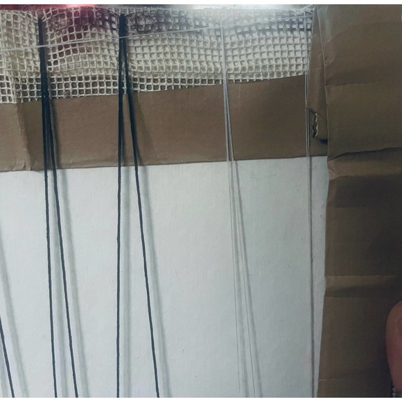 Vintage 1980s Crewel Longstitch Needlepoint Primitive Scene Farm Landscape - Picture 6 of 7